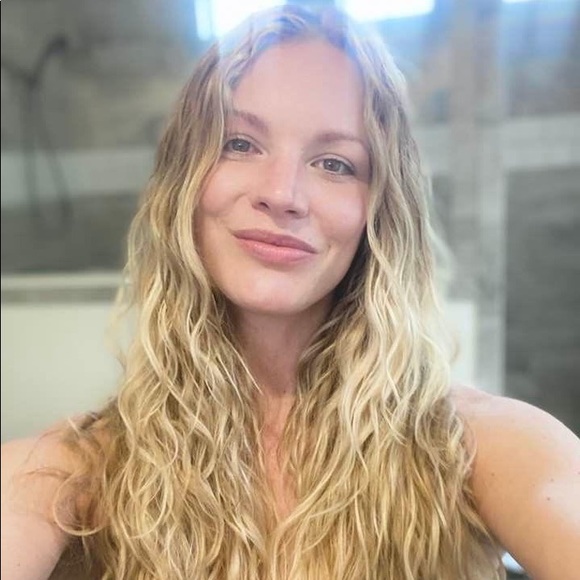 Meet your Posher, Haley - Picture 1 of 1